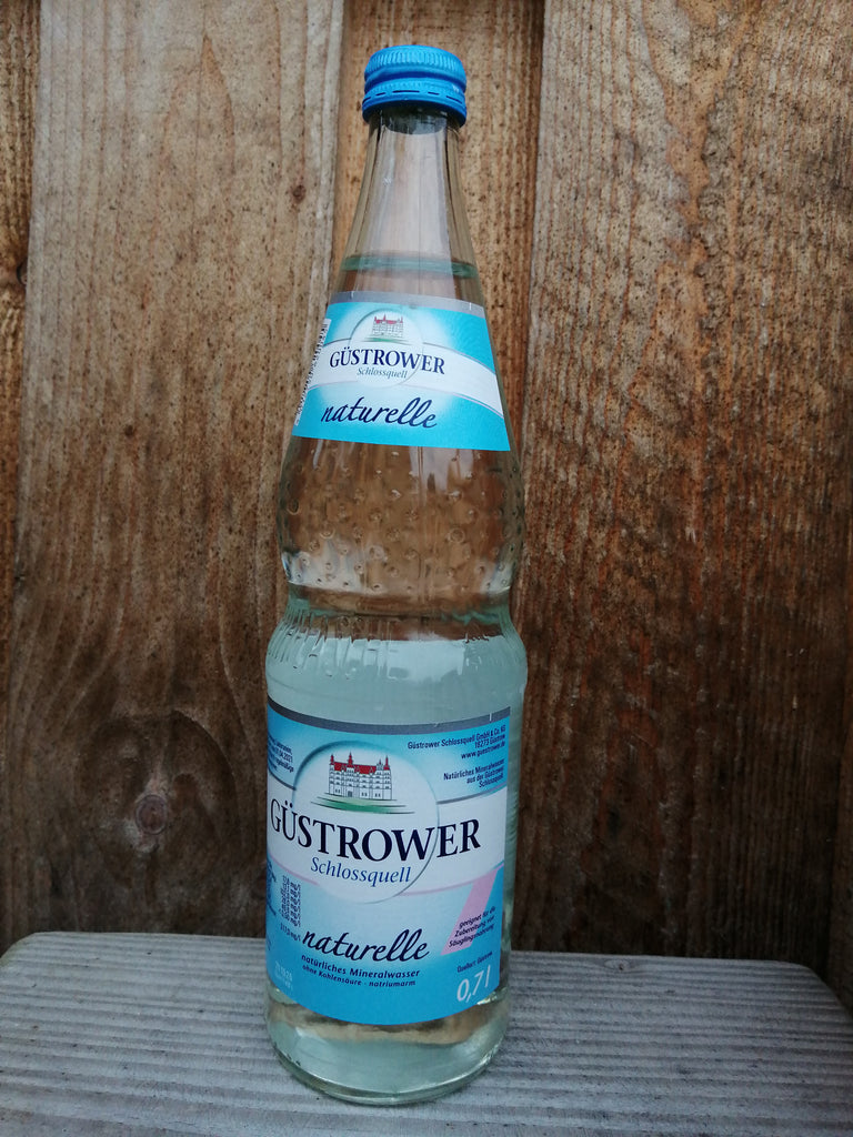 Güstrower Schlossquell naturell 12x0,75l, inkl. 3,30€ Pfand